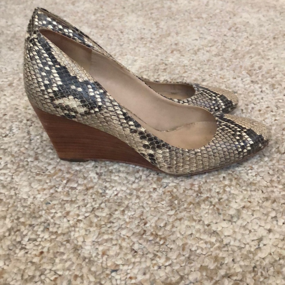 Snakeskin Embossed Wedge
